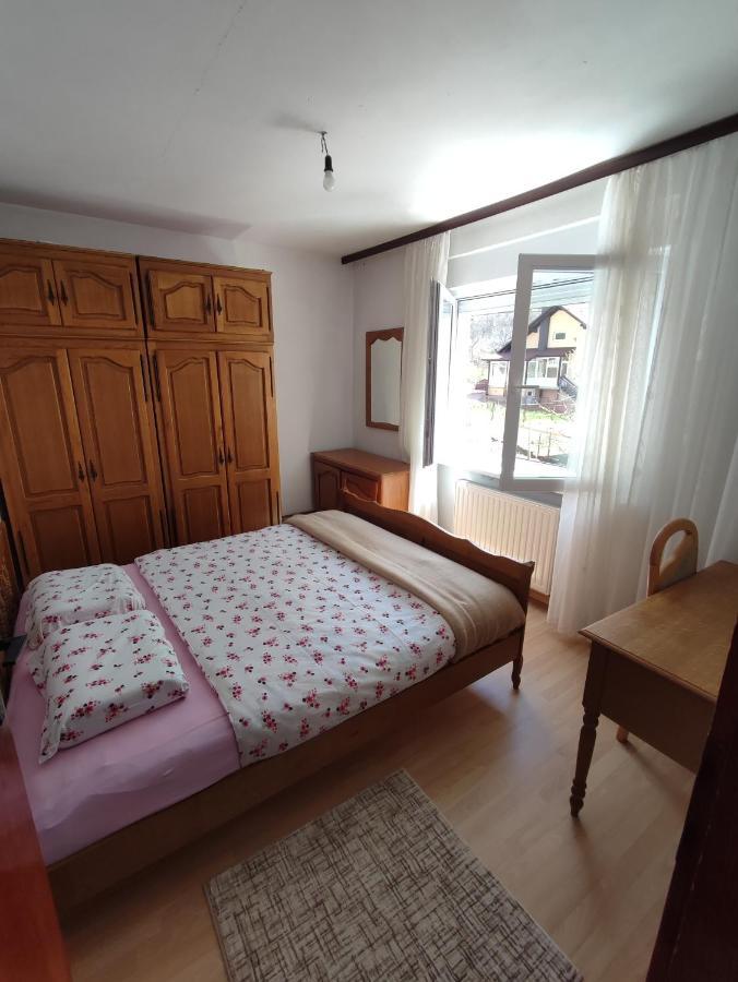 Bor * Livno